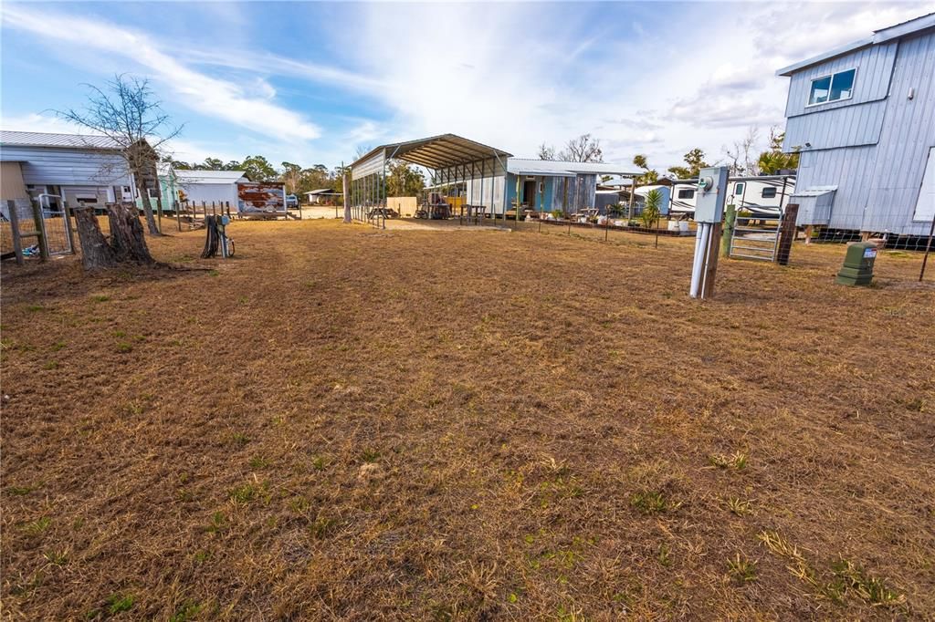 待售: $119,900 (0.26 acres)