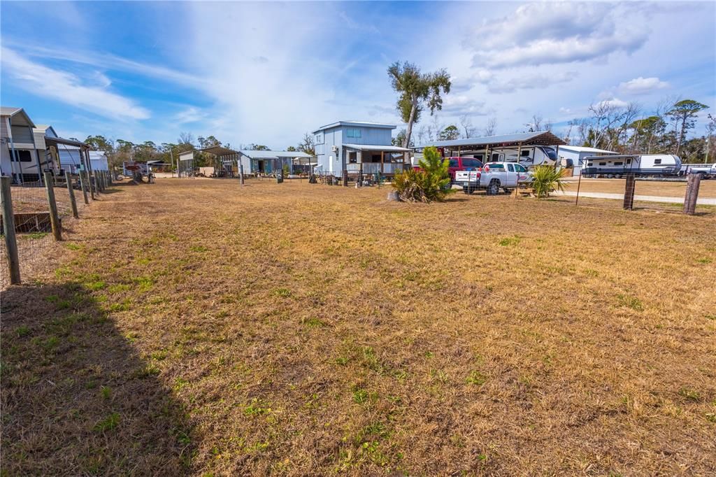 待售: $119,900 (0.26 acres)