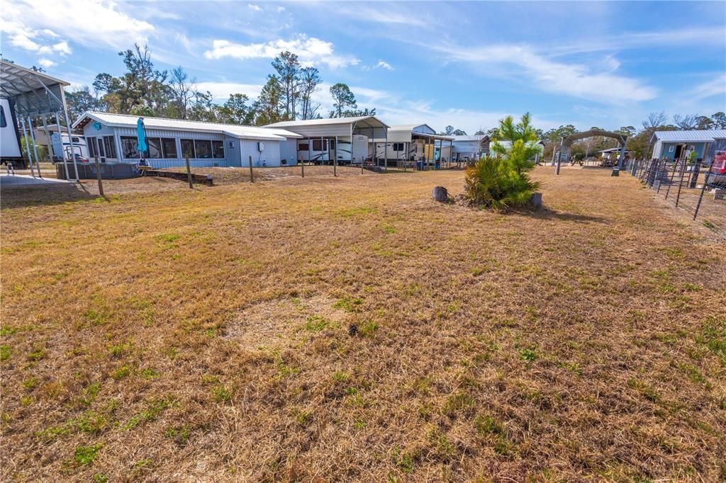 待售: $119,900 (0.26 acres)