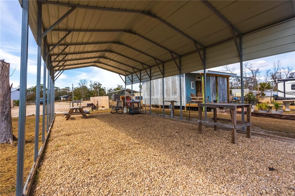 待售: $119,900 (0.26 acres)