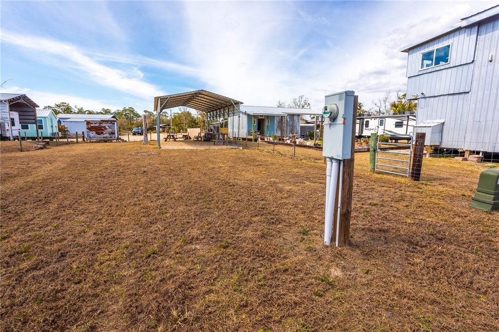 待售: $119,900 (0.26 acres)