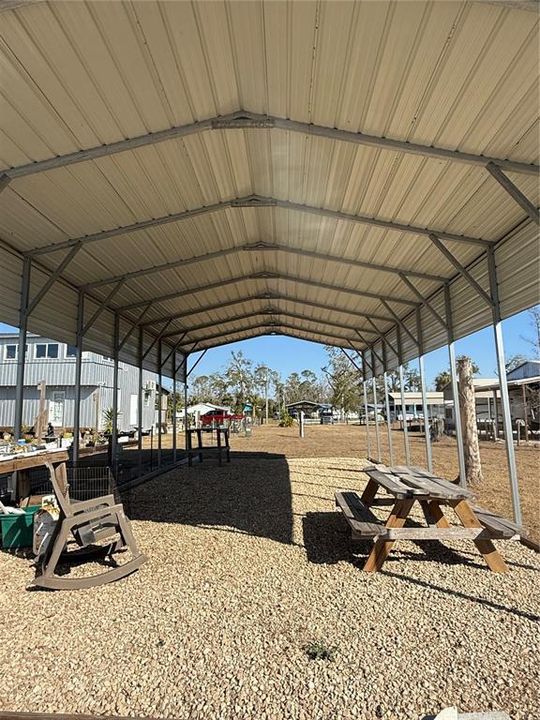 待售: $119,900 (0.26 acres)