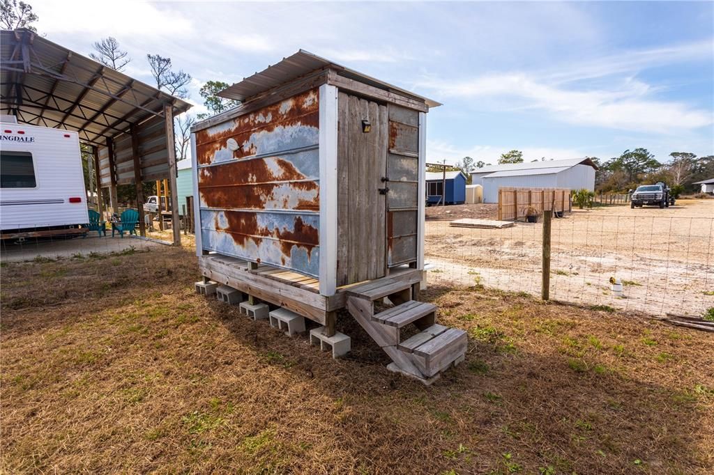 待售: $119,900 (0.26 acres)