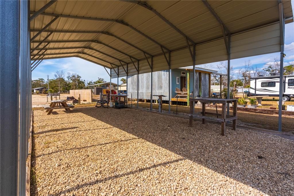 待售: $119,900 (0.26 acres)