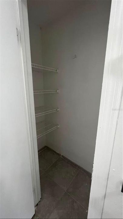 For Sale: $115,000 (2 beds, 2 baths, 1292 Square Feet)