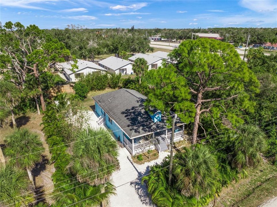 For Sale: $415,000 (2 beds, 2 baths, 1246 Square Feet)