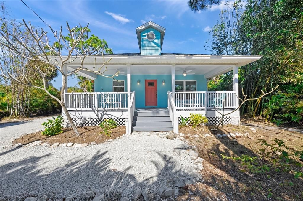 For Sale: $415,000 (2 beds, 2 baths, 1246 Square Feet)
