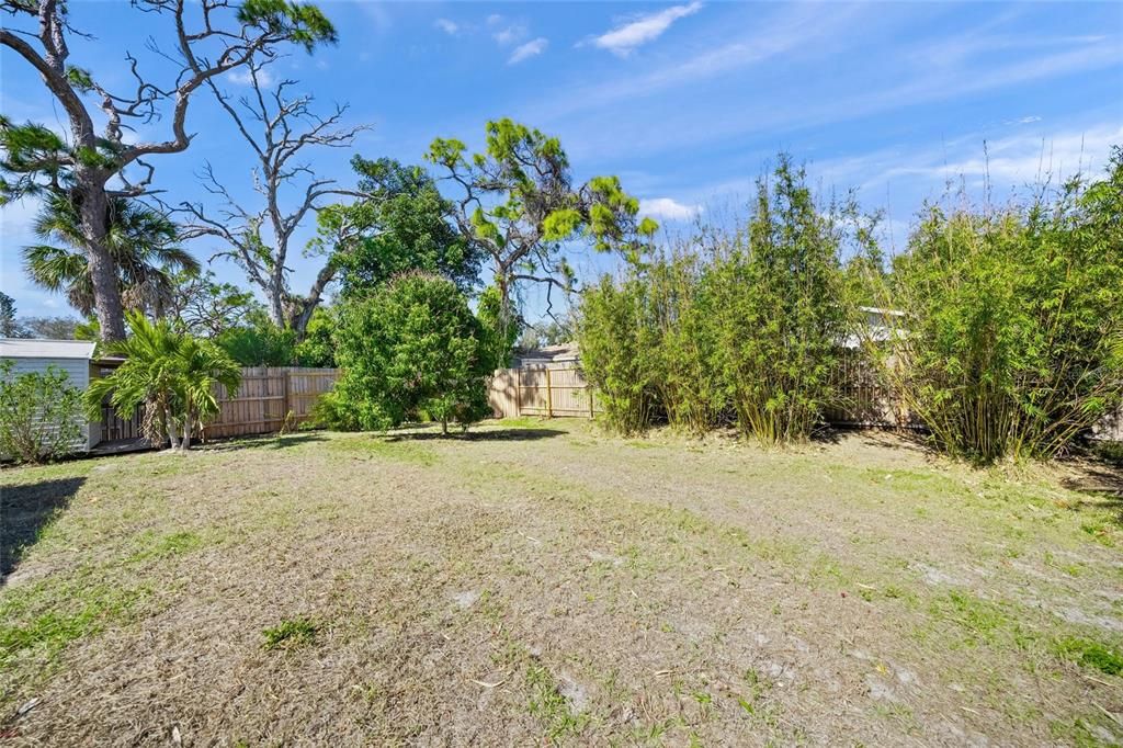 For Sale: $415,000 (2 beds, 2 baths, 1246 Square Feet)