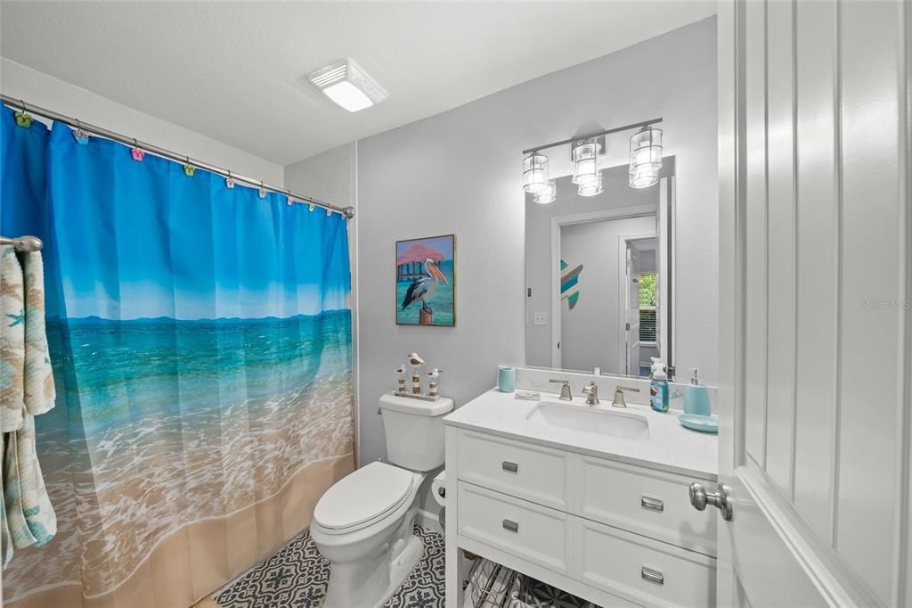 For Sale: $415,000 (2 beds, 2 baths, 1246 Square Feet)