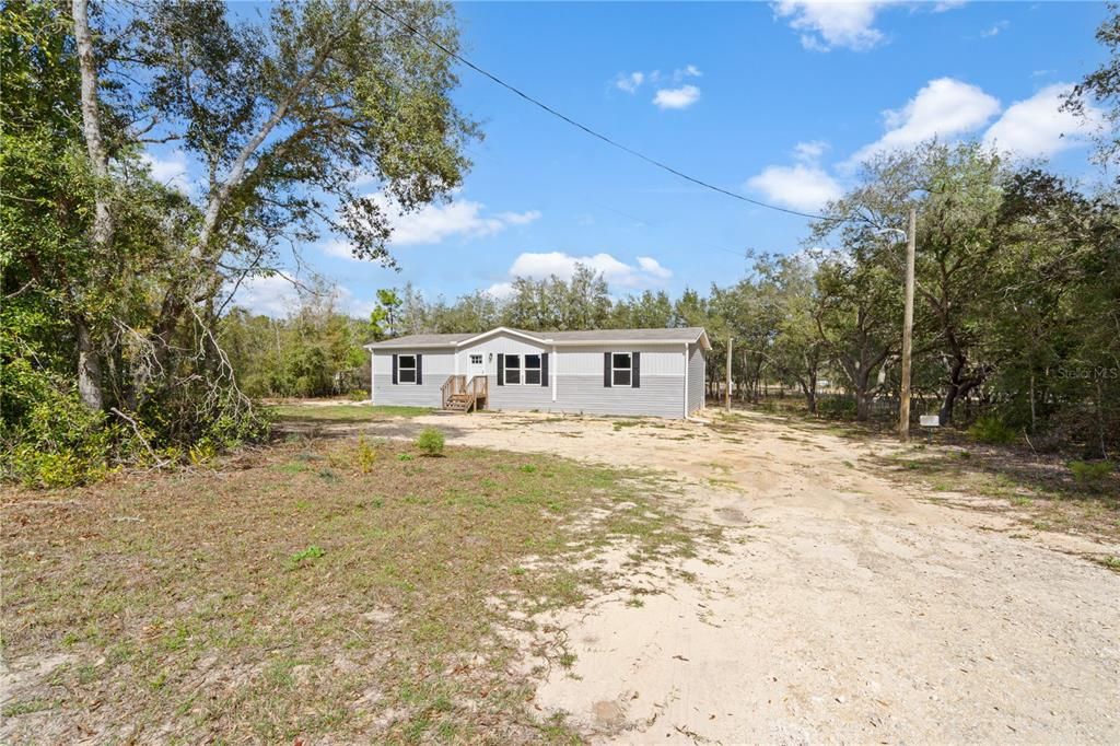 Activo con contrato: $219,900 (3 camas, 2 baños, 1456 Pies cuadrados)