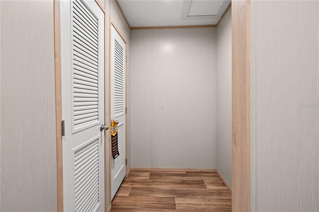 Activo con contrato: $219,900 (3 camas, 2 baños, 1456 Pies cuadrados)