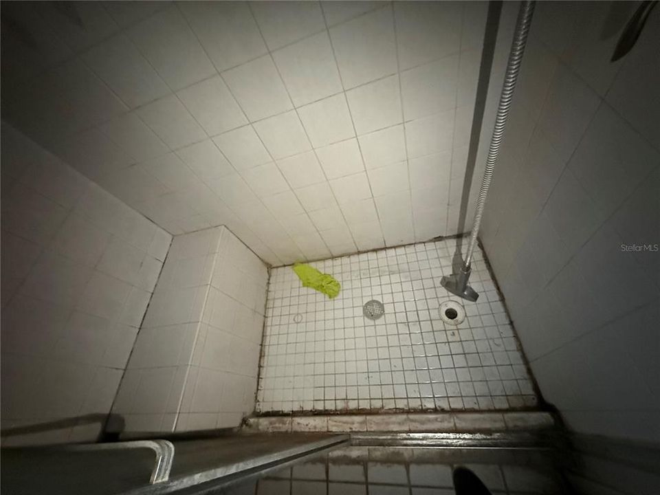 Под контрактом: $300,000 (3 спален, 2 ванн, 1719 Квадратных фут)