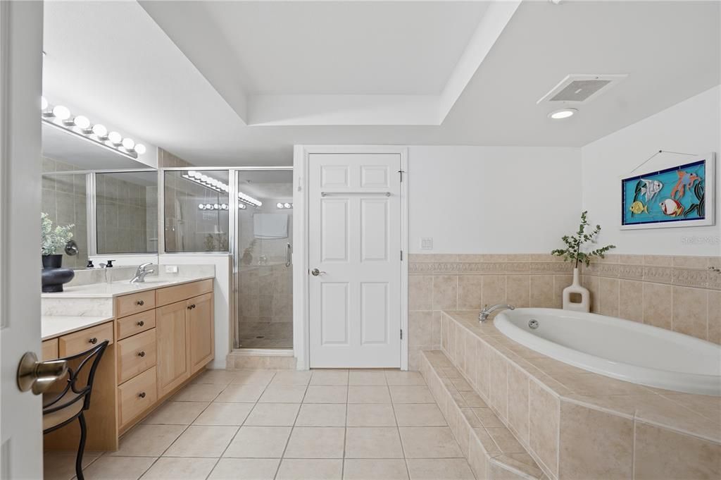 For Sale: $1,475,000 (3 beds, 3 baths, 2275 Square Feet)