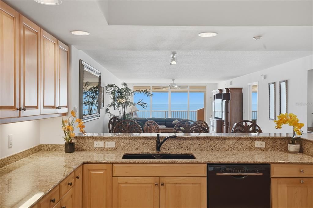For Sale: $1,475,000 (3 beds, 3 baths, 2275 Square Feet)