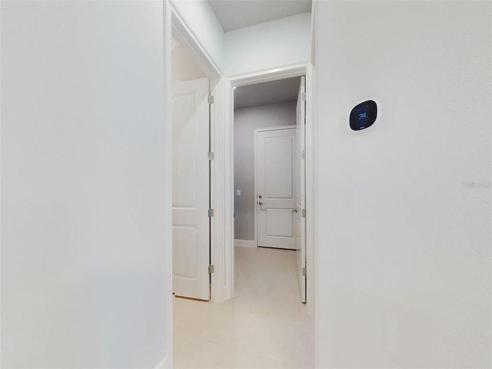 En Venta: $389,900 (3 camas, 3 baños, 2095 Pies cuadrados)