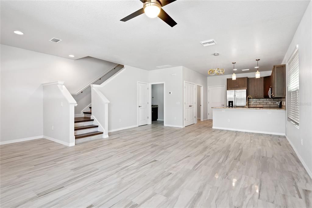 For Rent: $2,500 (3 beds, 2 baths, 1847 Square Feet)