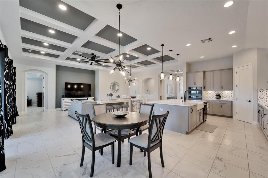 Active With Contract: $789,000 (3 beds, 3 baths, 2604 Square Feet)