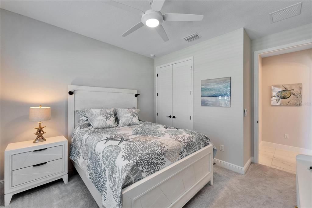 Active With Contract: $789,000 (3 beds, 3 baths, 2604 Square Feet)