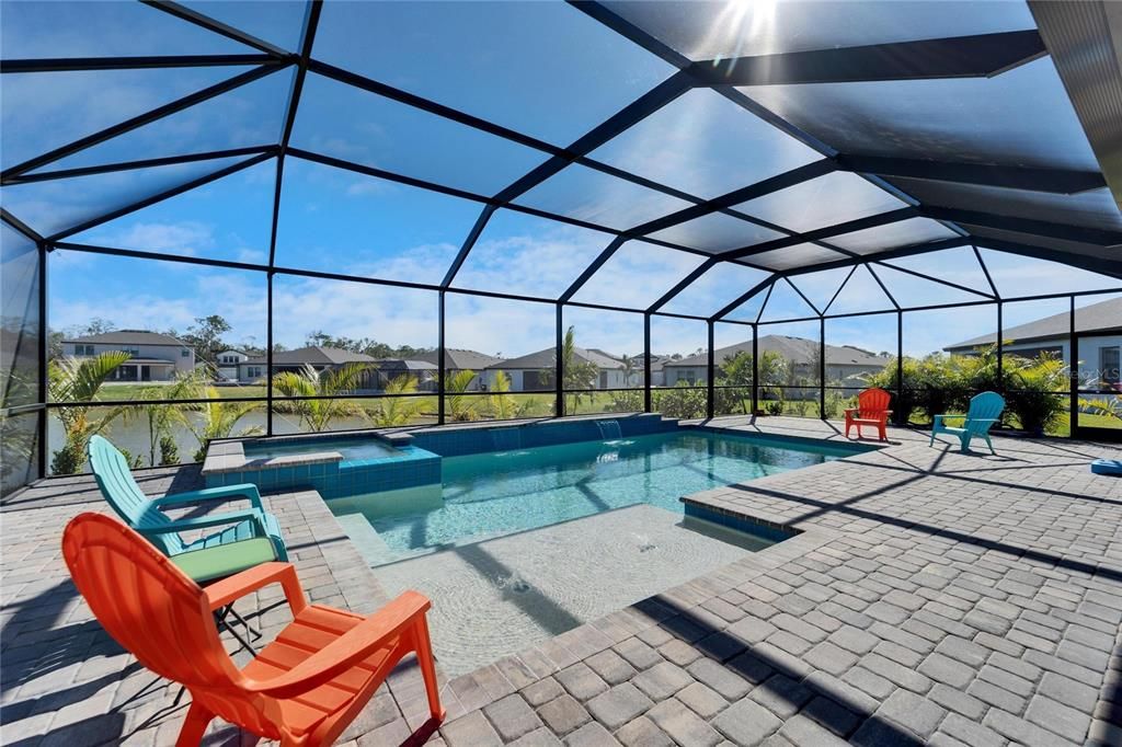 Active With Contract: $789,000 (3 beds, 3 baths, 2604 Square Feet)