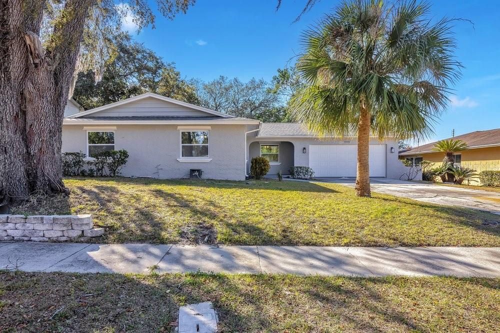 Active With Contract: $2,600 (4 beds, 2 baths, 1852 Square Feet)
