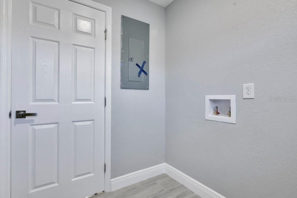 Active With Contract: $2,600 (4 beds, 2 baths, 1852 Square Feet)