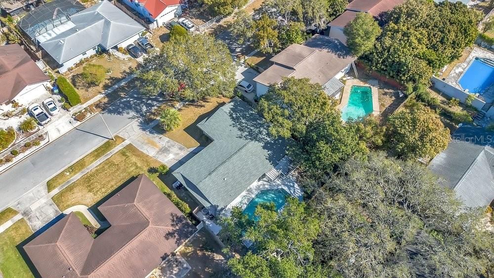 Active With Contract: $2,600 (4 beds, 2 baths, 1852 Square Feet)