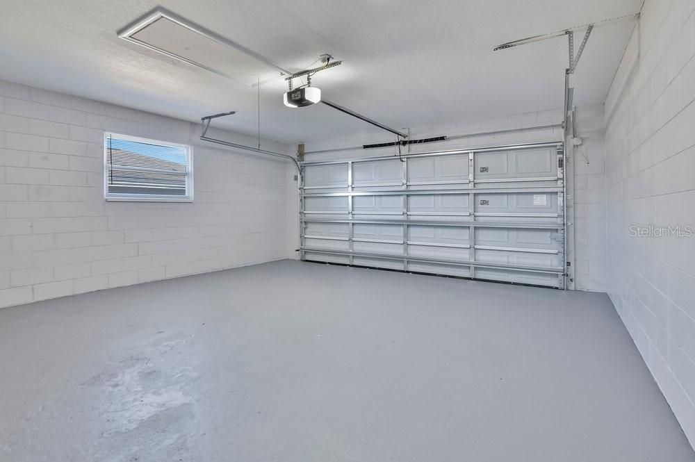 Active With Contract: $2,600 (4 beds, 2 baths, 1852 Square Feet)