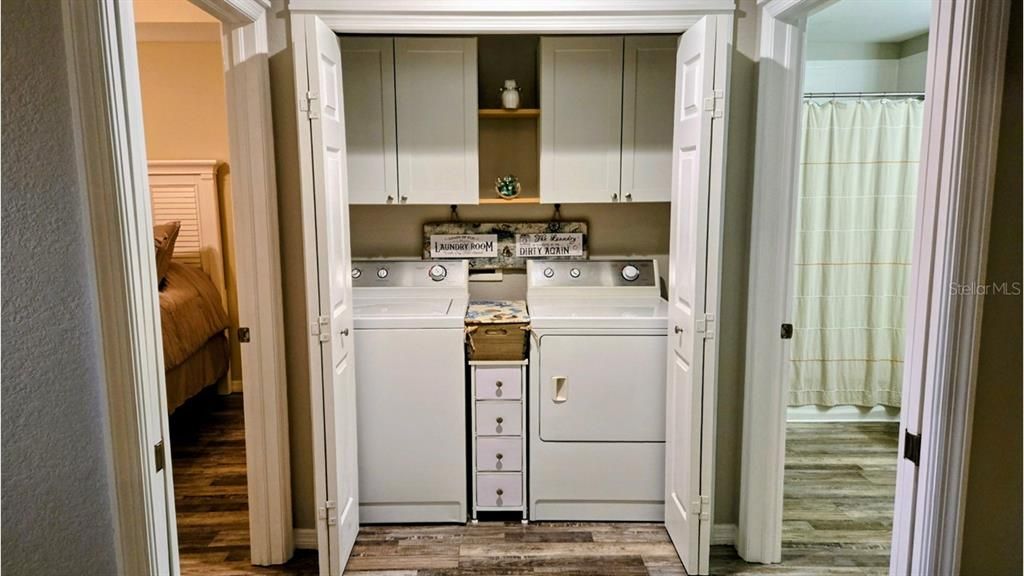Activo con contrato: $419,000 (3 camas, 2 baños, 1647 Pies cuadrados)