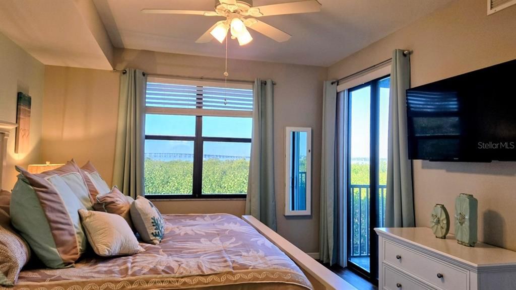 Activo con contrato: $419,000 (3 camas, 2 baños, 1647 Pies cuadrados)