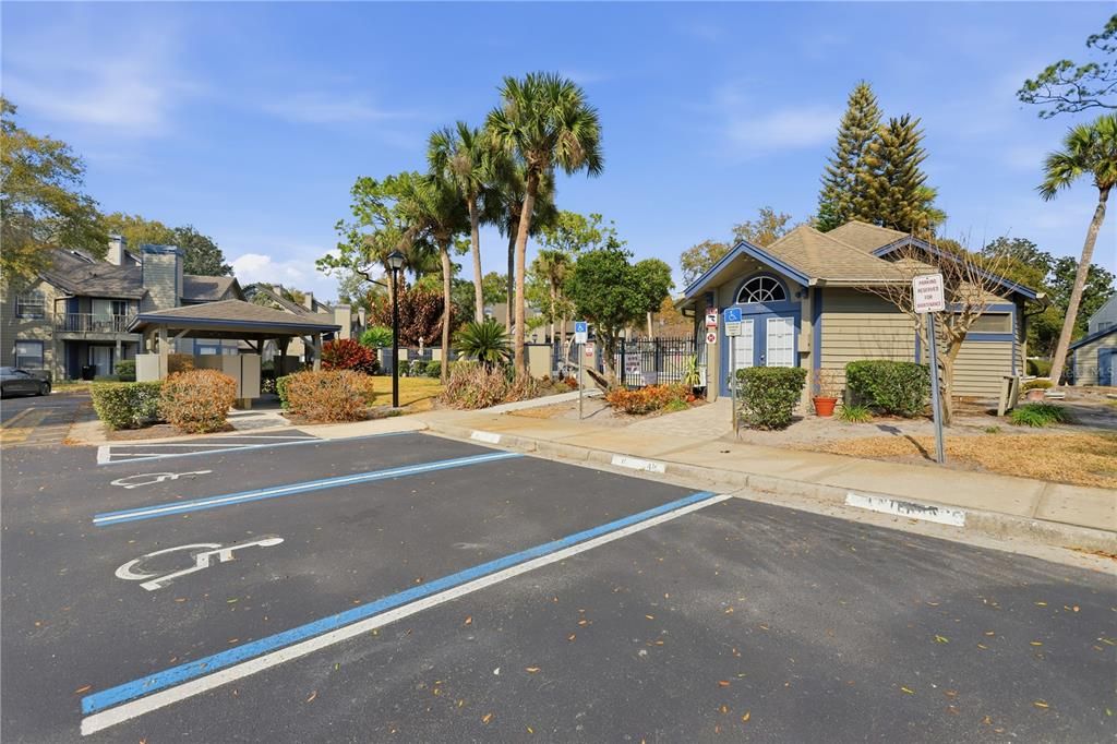 Active With Contract: $163,900 (2 beds, 2 baths, 792 Square Feet)