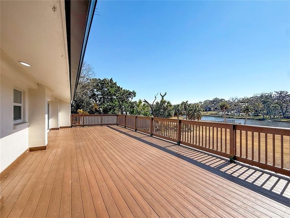 En Venta: $589,000 (5 camas, 4 baños, 3830 Pies cuadrados)