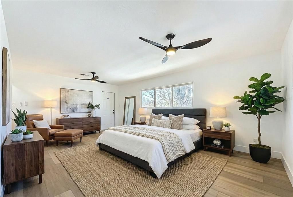 En Venta: $589,000 (5 camas, 4 baños, 3830 Pies cuadrados)