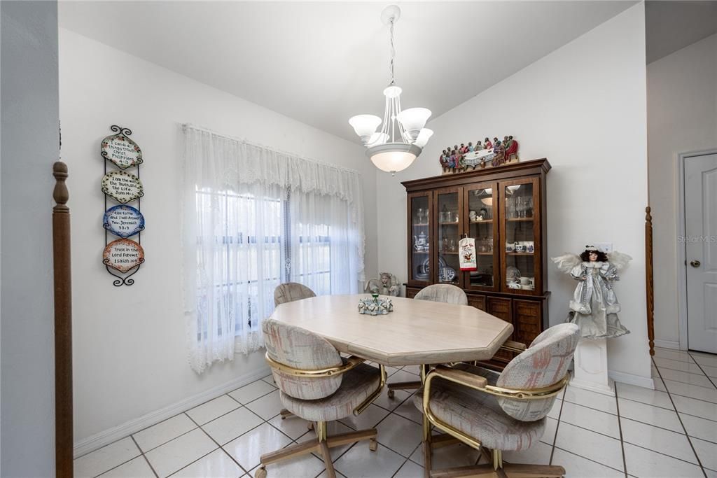 For Sale: $420,000 (3 beds, 2 baths, 2306 Square Feet)
