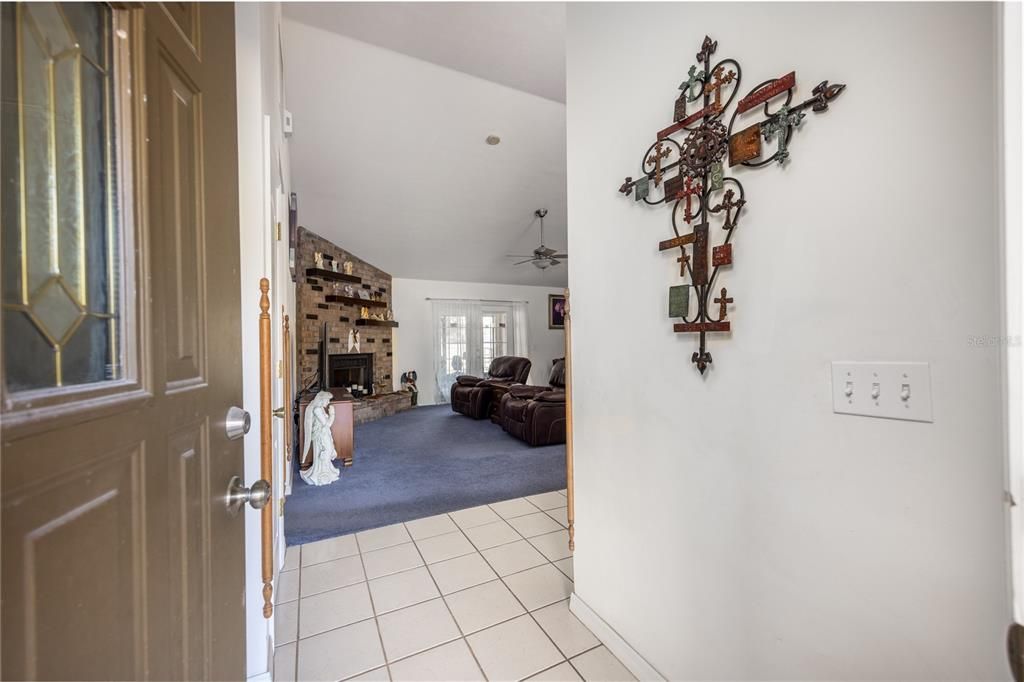 For Sale: $420,000 (3 beds, 2 baths, 2306 Square Feet)