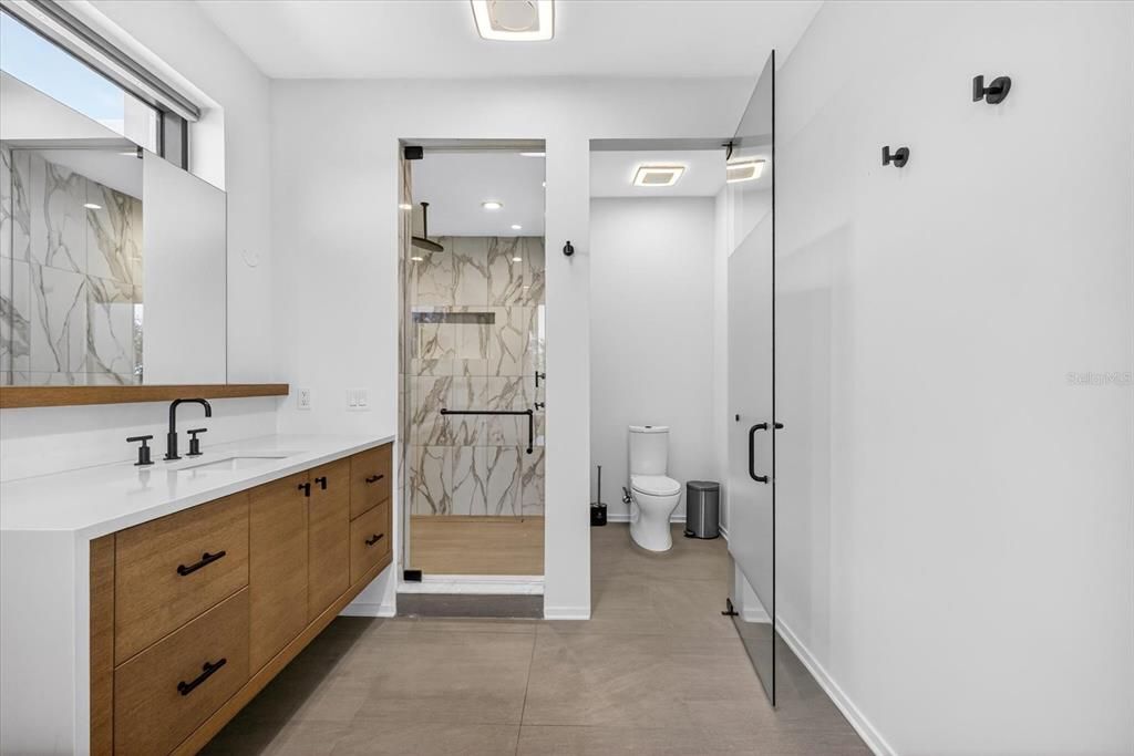 For Rent: $12,750 (4 beds, 4 baths, 3758 Square Feet)