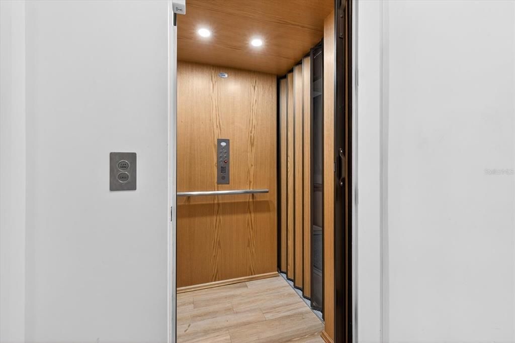 For Rent: $12,750 (4 beds, 4 baths, 3758 Square Feet)