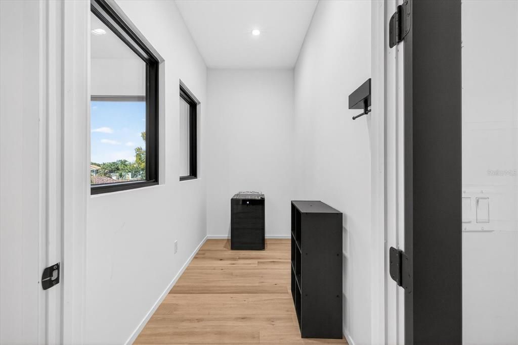 For Rent: $12,750 (4 beds, 4 baths, 3758 Square Feet)