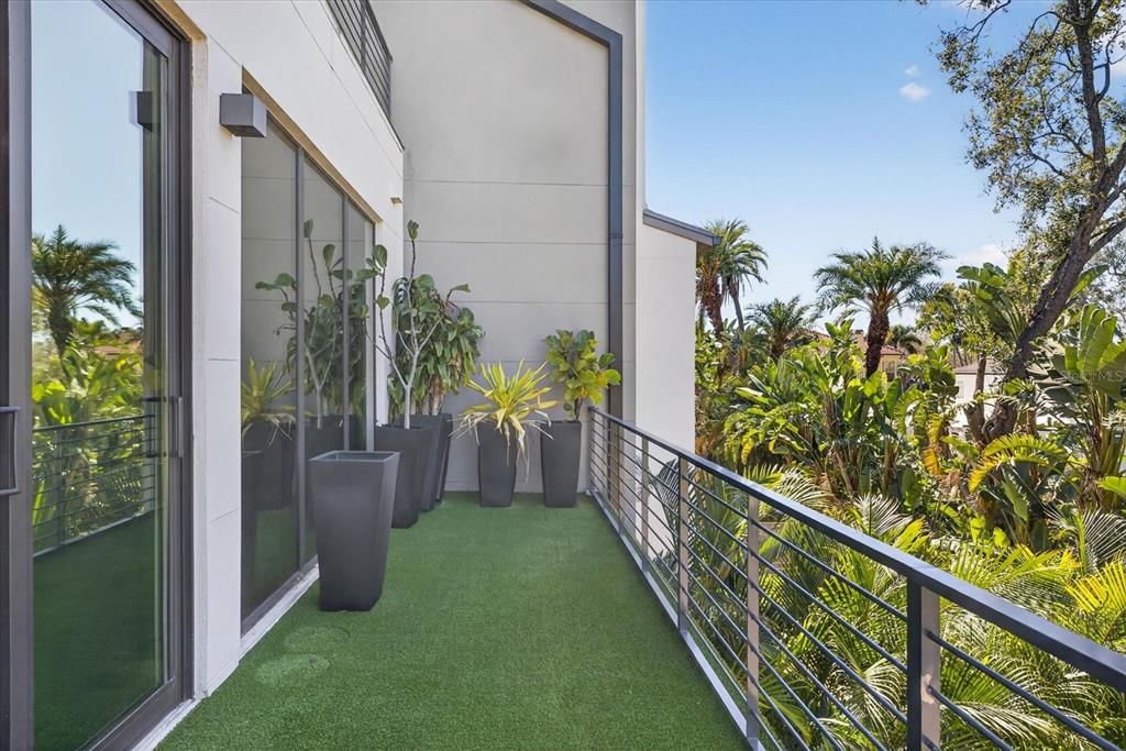 For Rent: $12,750 (4 beds, 4 baths, 3758 Square Feet)
