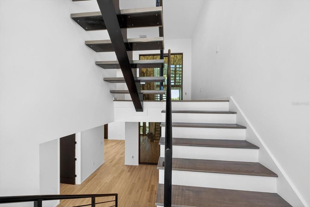 For Rent: $12,750 (4 beds, 4 baths, 3758 Square Feet)