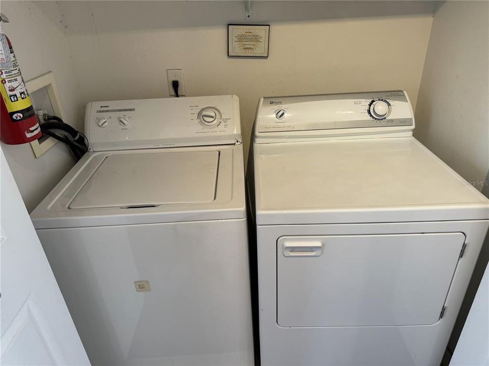 For Sale: $240,000 (3 beds, 2 baths, 1468 Square Feet)