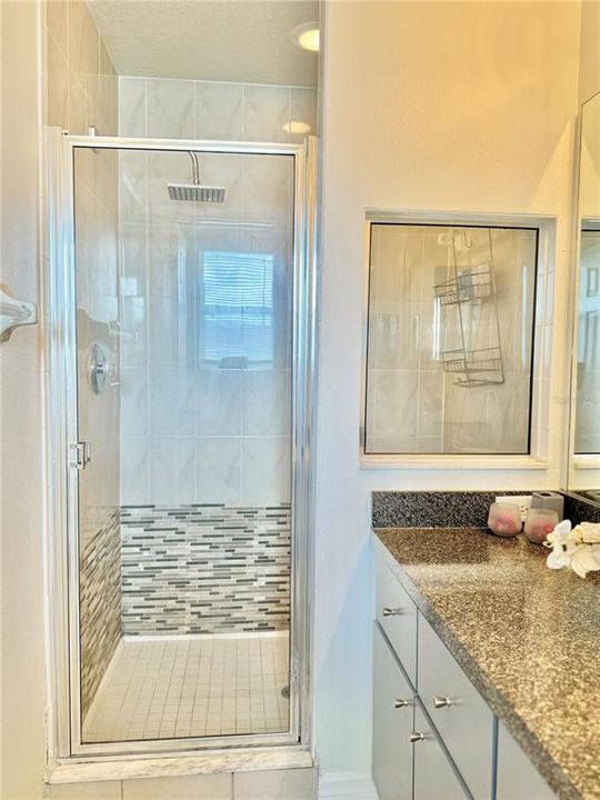 For Sale: $240,000 (3 beds, 2 baths, 1468 Square Feet)