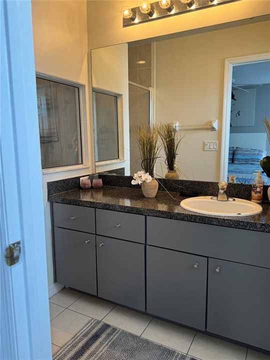For Sale: $240,000 (3 beds, 2 baths, 1468 Square Feet)