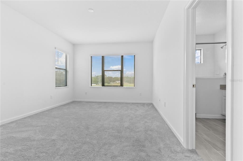 For Rent: $4,500 (5 beds, 5 baths, 3182 Square Feet)