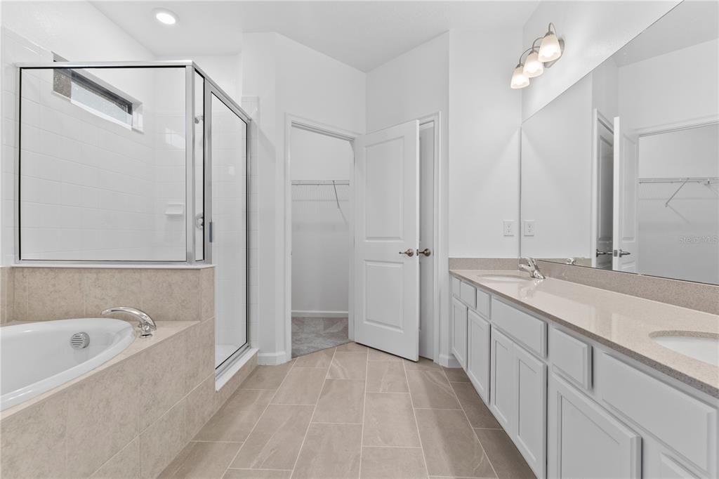 For Rent: $4,500 (5 beds, 5 baths, 3182 Square Feet)