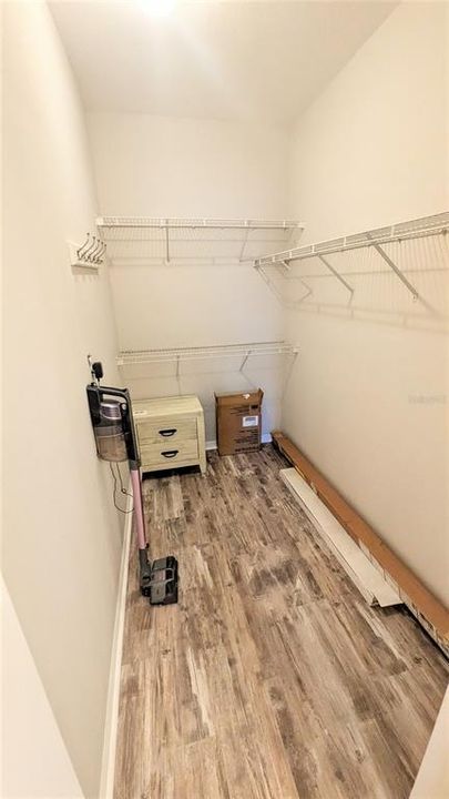 Activo con contrato: $1,650 (2 camas, 1 baños, 1116 Pies cuadrados)