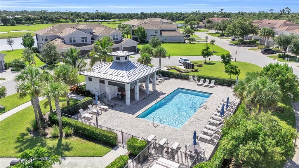Activo con contrato: $480,000 (3 camas, 2 baños, 2222 Pies cuadrados)