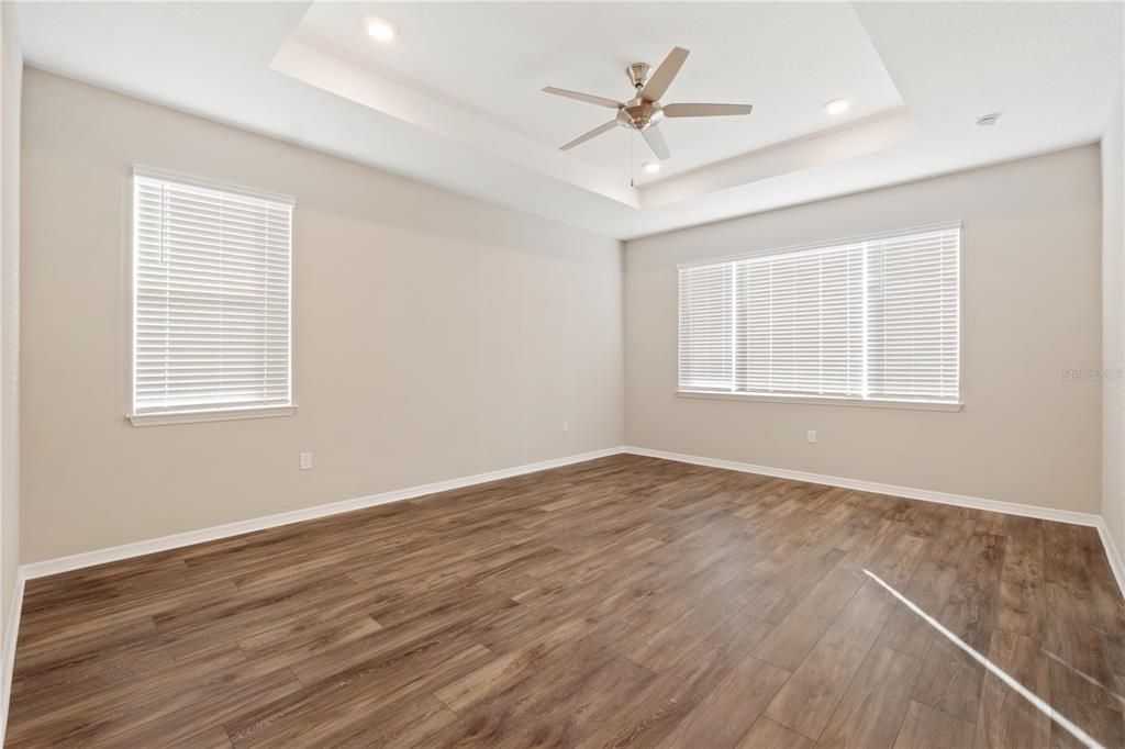 For Sale: $770,000 (4 beds, 4 baths, 4482 Square Feet)