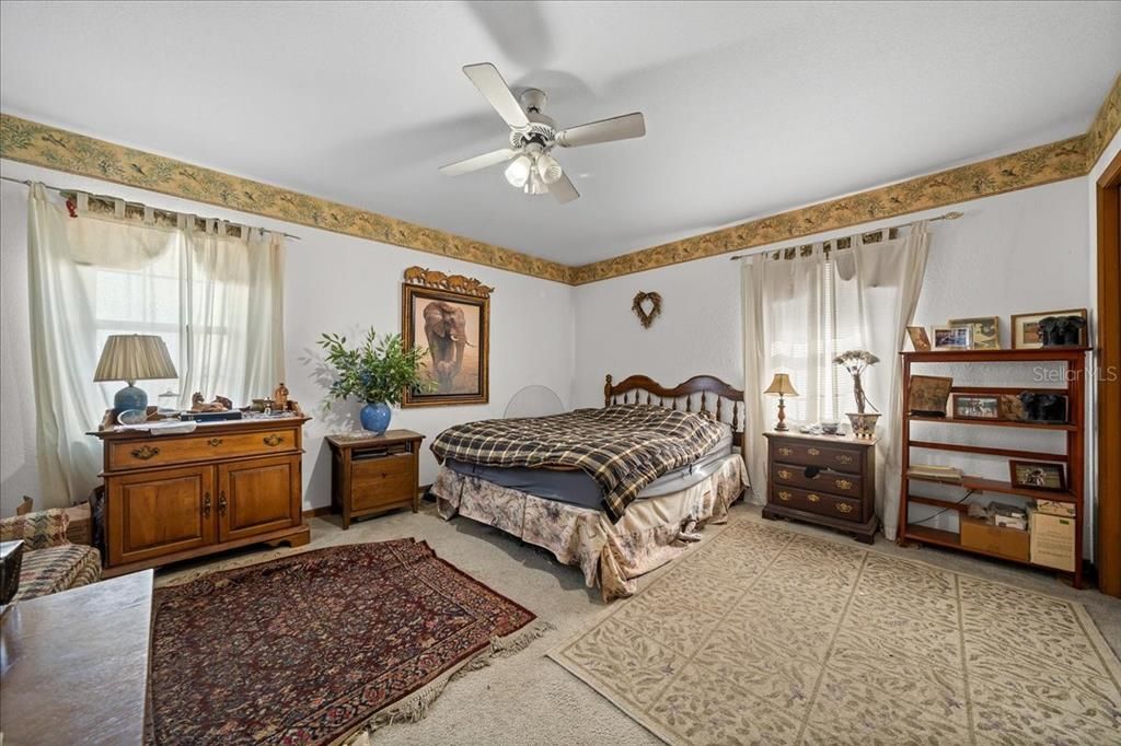 На продажу: $779,999 (3 спален, 2 ванн, 2000 Квадратных фут)