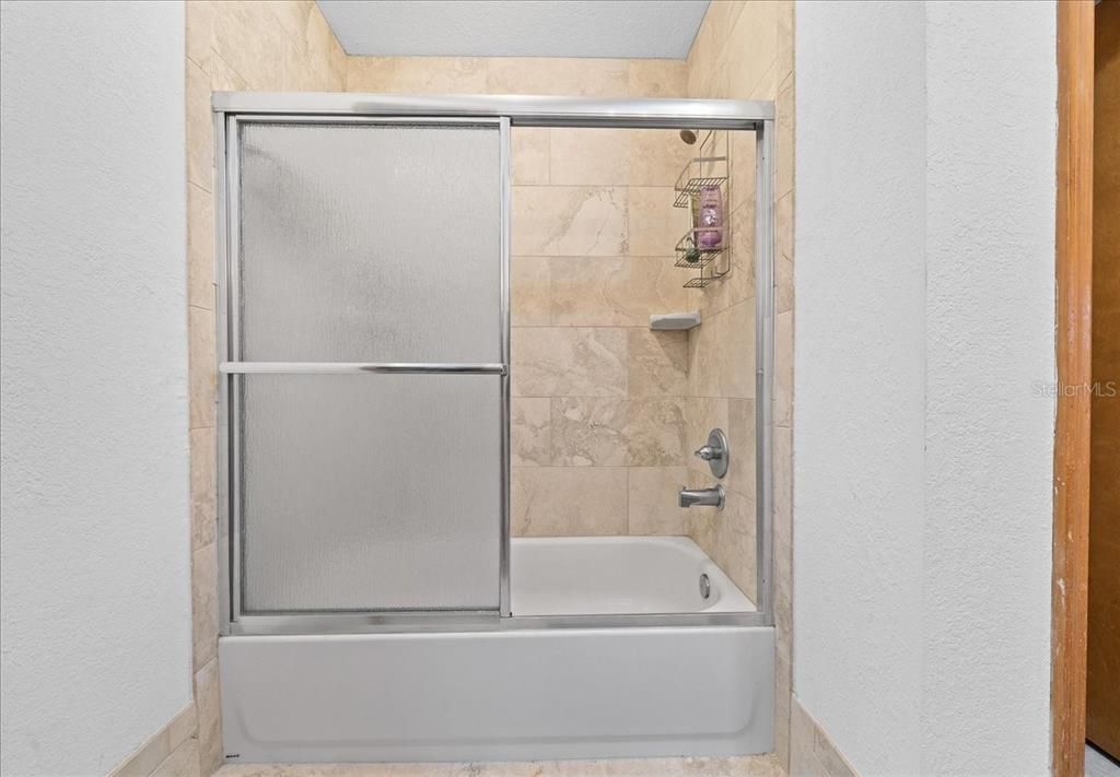На продажу: $779,999 (3 спален, 2 ванн, 2000 Квадратных фут)
