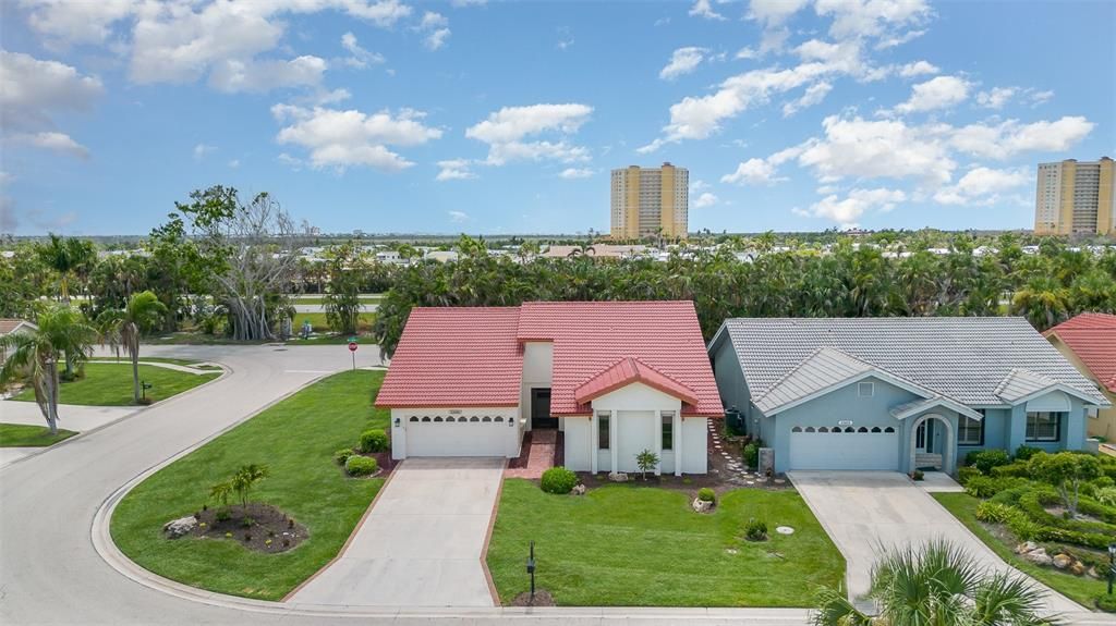 На продажу: $380,000 (3 спален, 3 ванн, 1797 Квадратных фут)